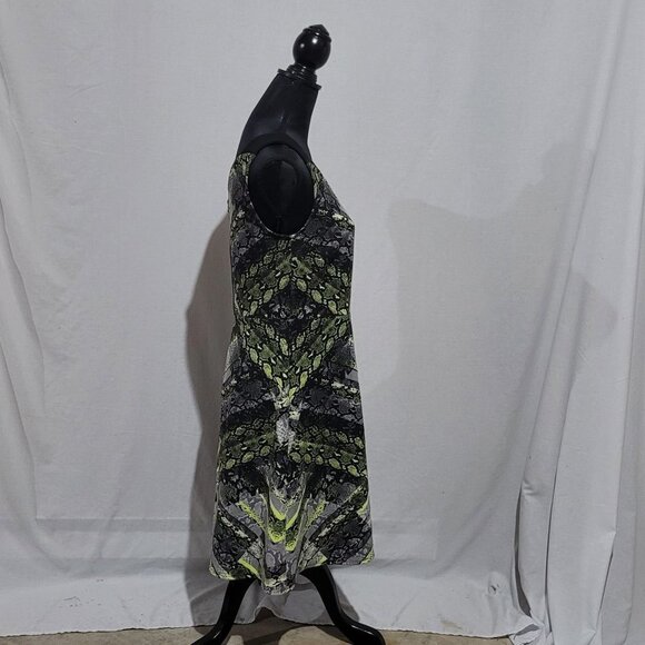 Kenneth Cole New York dress snake skin print sleeveless fit and flare neon green - Picture 2 of 14